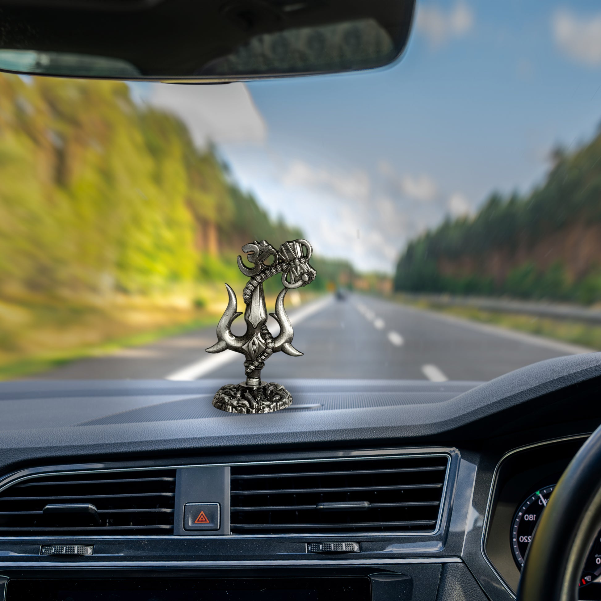 Silver - Additional Image 4