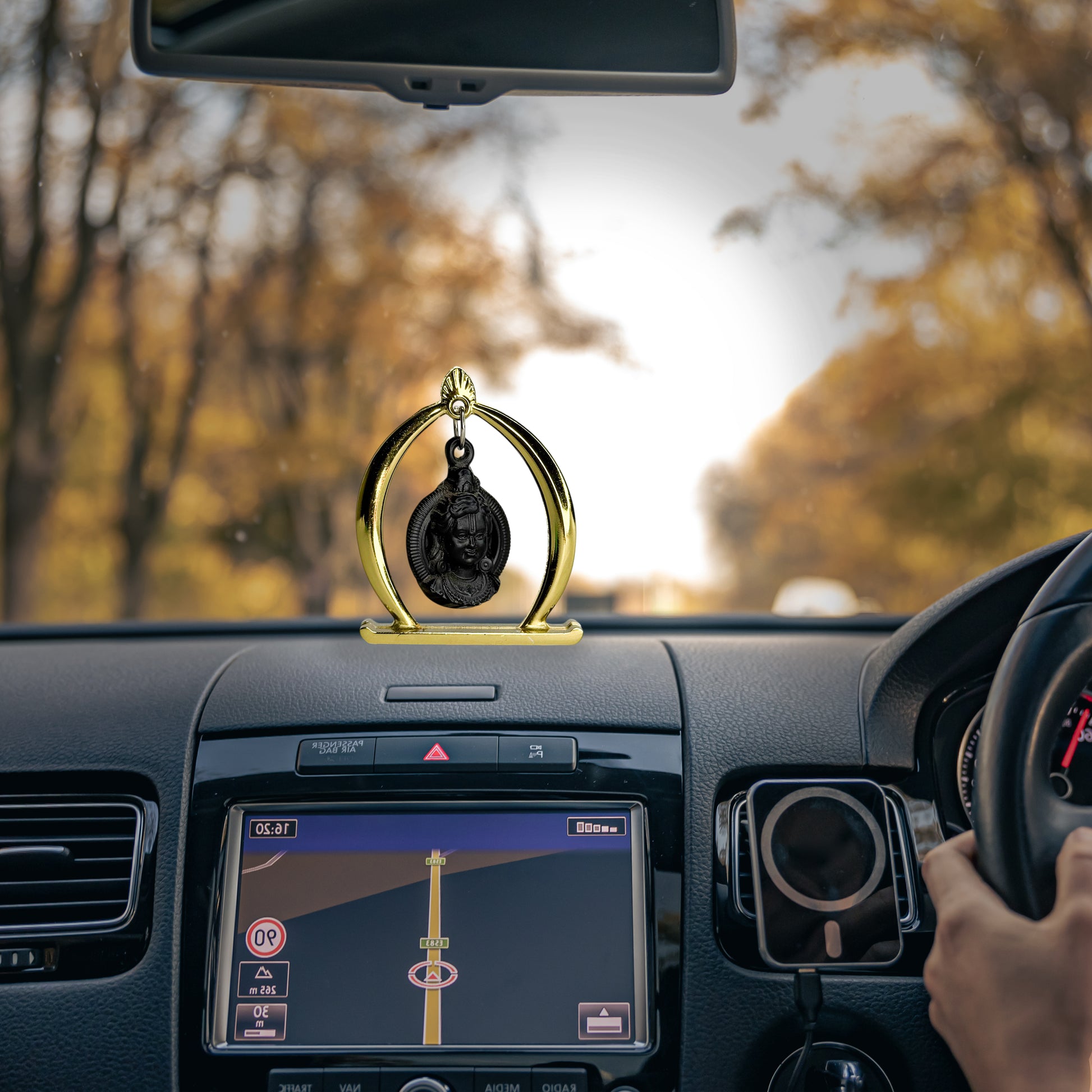 Gold Black - Additional Image 3