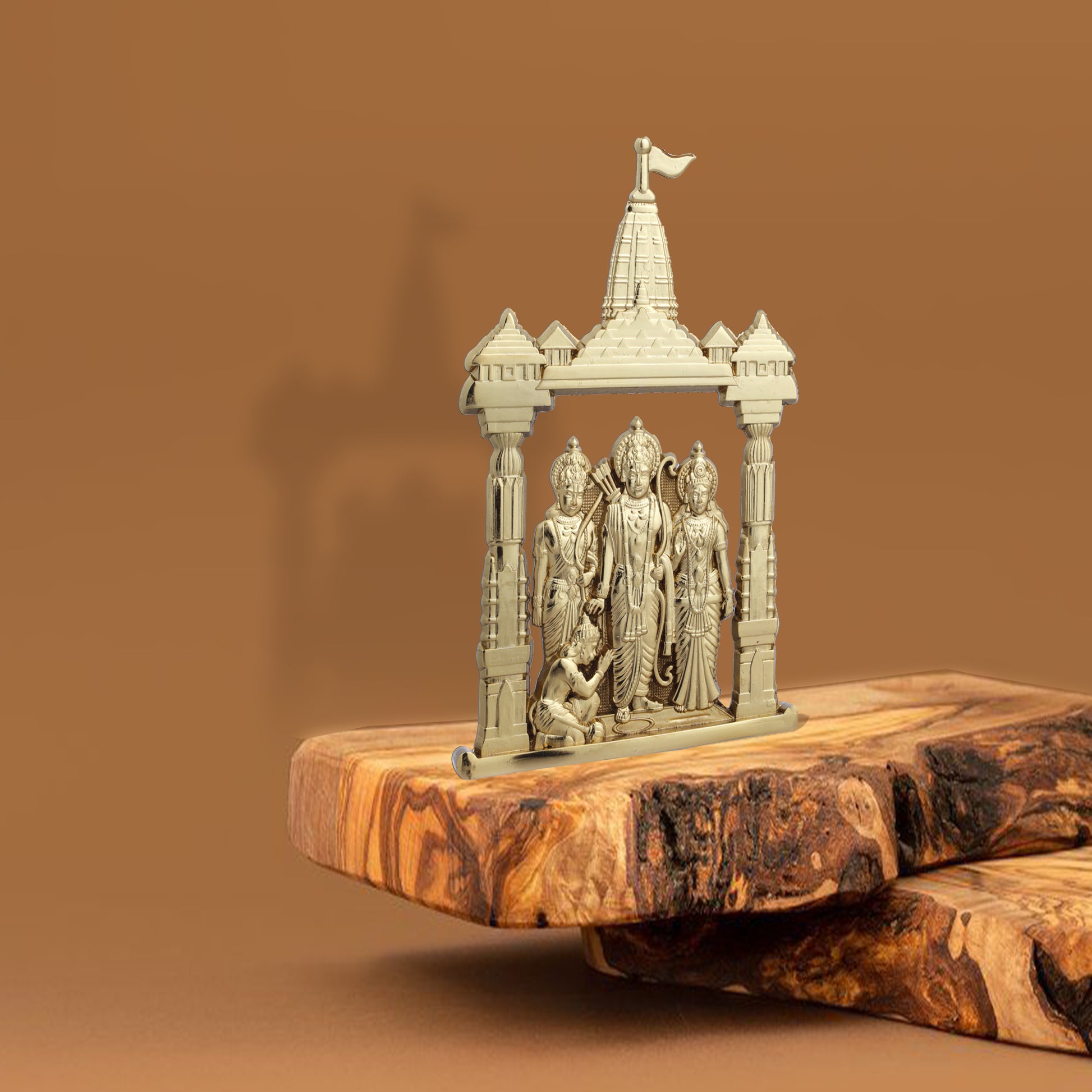 Gold - Additional Image 3